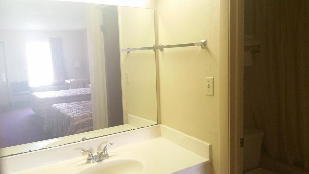 Royal Inn Alachua Bilik gambar